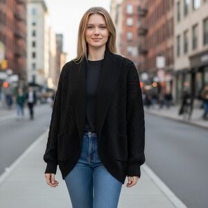 BELLE MARE Black Wool Sweater